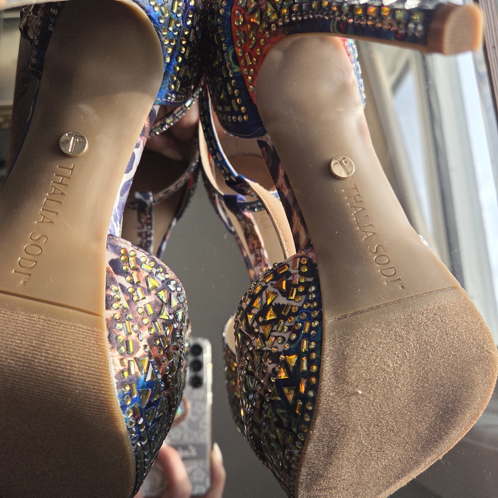 Colorful Embellished Women's Heels - Picture 5 of 8
